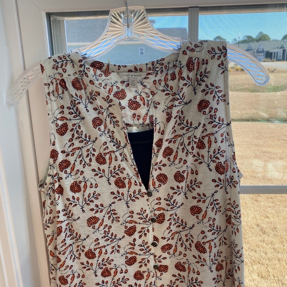 Lucky Top Sleeveless V-Neck Print Sz S Crop Top - Picture 3 of 15